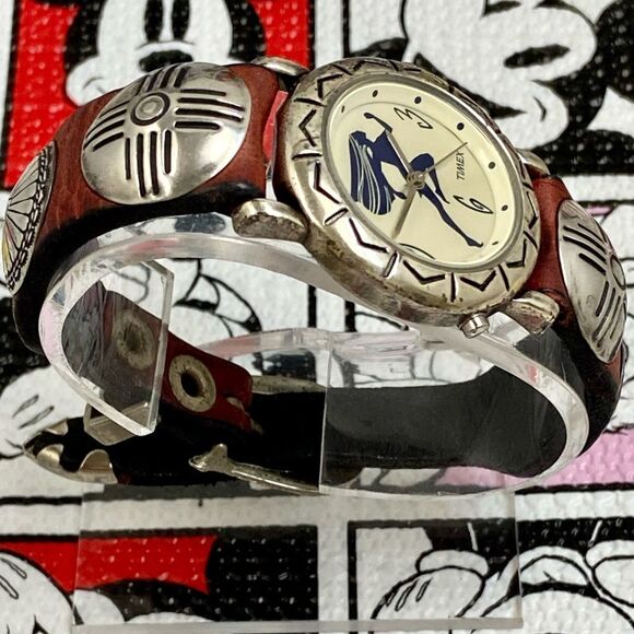 Vintage 90s Disney X Timex Pocahontas Watch with Backlight and Concho Band - Picture 6 of 16
